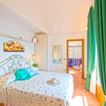 Villa Rosinella Amalfi Buitenkant foto