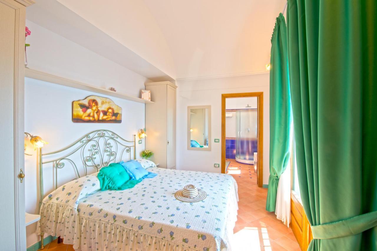 Villa Rosinella Amalfi Buitenkant foto